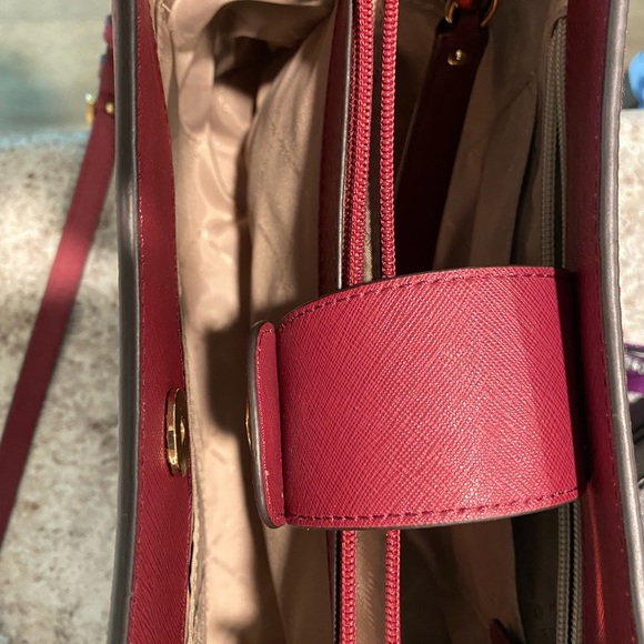 Michael Kors handbag - Picture 2 of 4